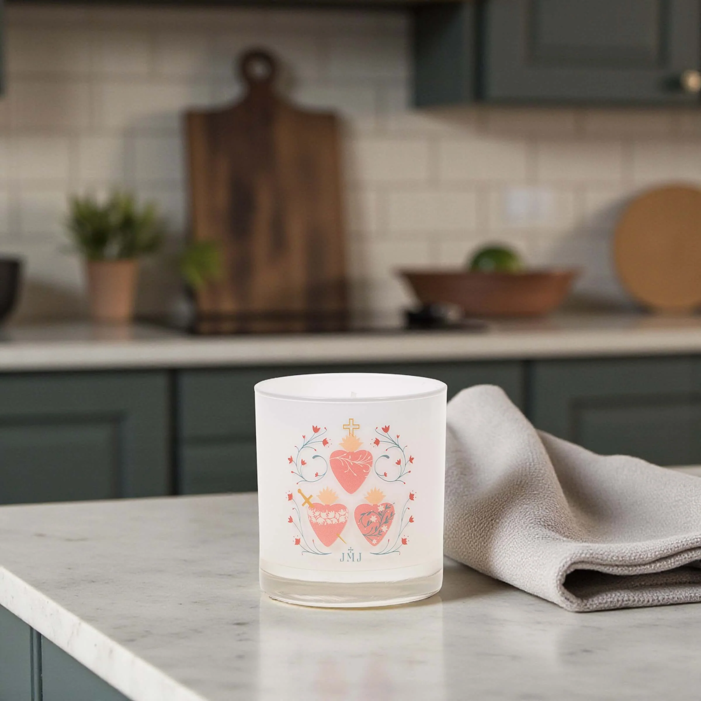 JMJ Three Hearts Candle - Image 3